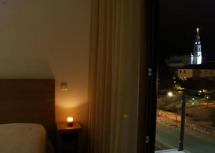 Santa Noite فاطمة